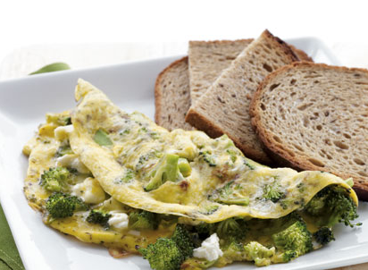 Broccoli & Feta Omelet with Toast