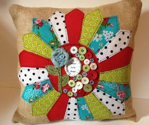 How to make a home made cute crafty pillow